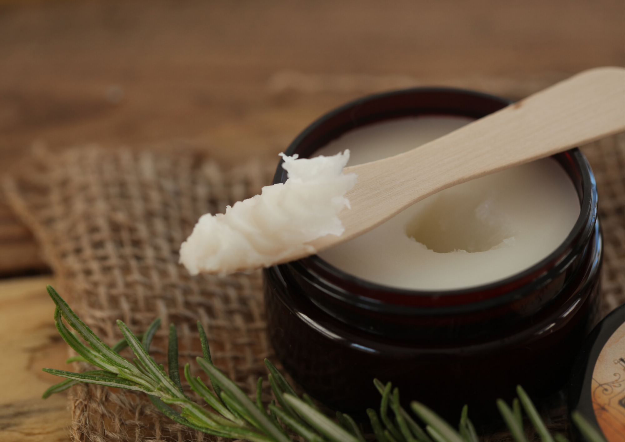 Aromatherapie bei Kehlkopfentzündung Aromatherapie bei Kehlkopfentzündung