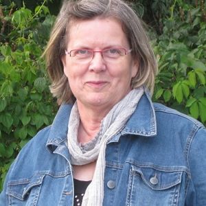 Christine Lamontain Christine Lamontain