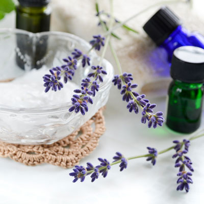 ViVere AromapflegerIn - Schwerpunkt: Die eigene Gesundheits- und Aromapraxis
